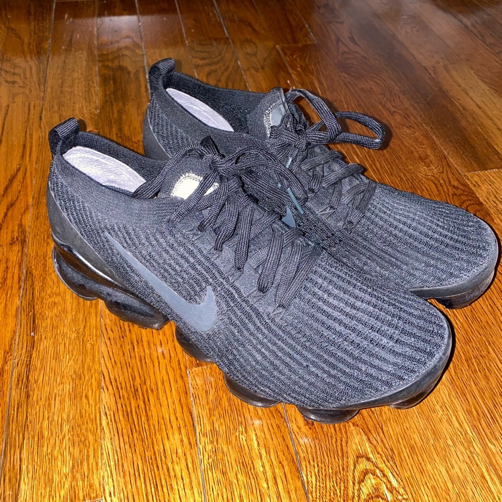 Mens 10.5  Nike Vapermax